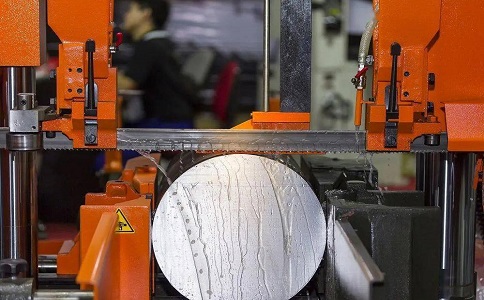 靖西立式金属带锯床切削出现跑带故障解决方法! 靖西立式金属带锯床切削出现跑带故障解决方法!